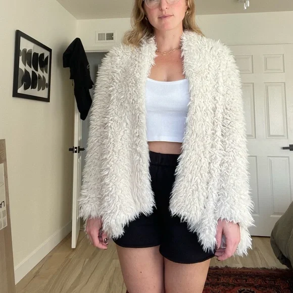 Free people Faux Fur Coat - Picture 6 of 7